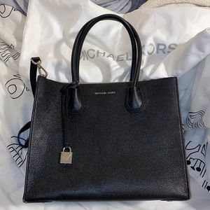 Michael Kors Tote